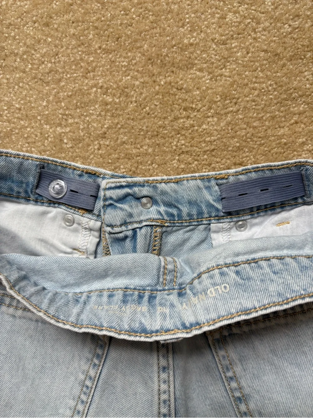NWOT OLD NAVY Girls’ Light Wash Baggy Flare Jeans
